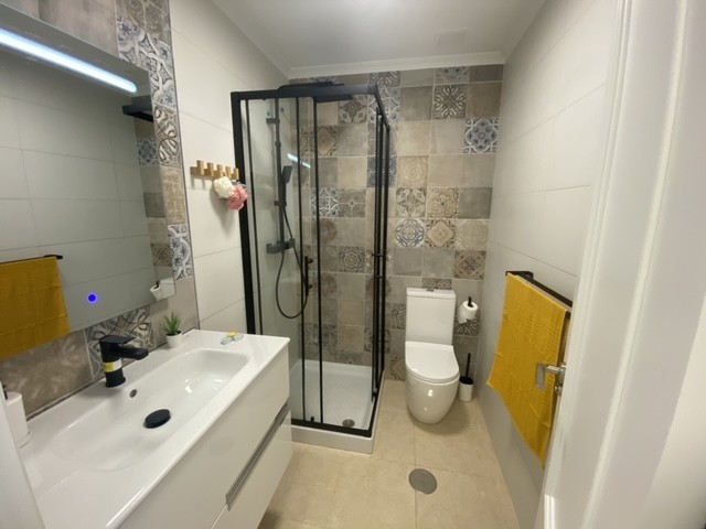 Image No.11-3 Bed Townhouse for sale