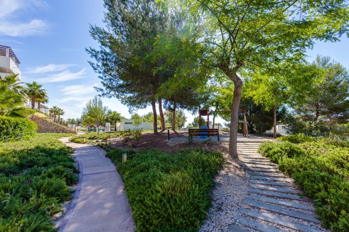 Image No.21-2 Bed Apartment for sale