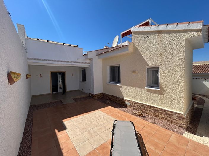 Image No.1-2 Bed Villa for sale