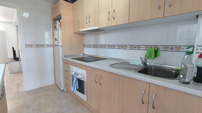 Image No.17-3 Bed Townhouse for sale