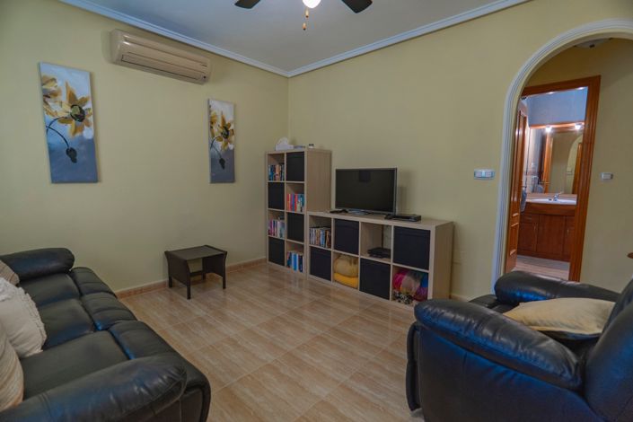 Image No.2-Maison de 3 chambres à vendre à Alicante