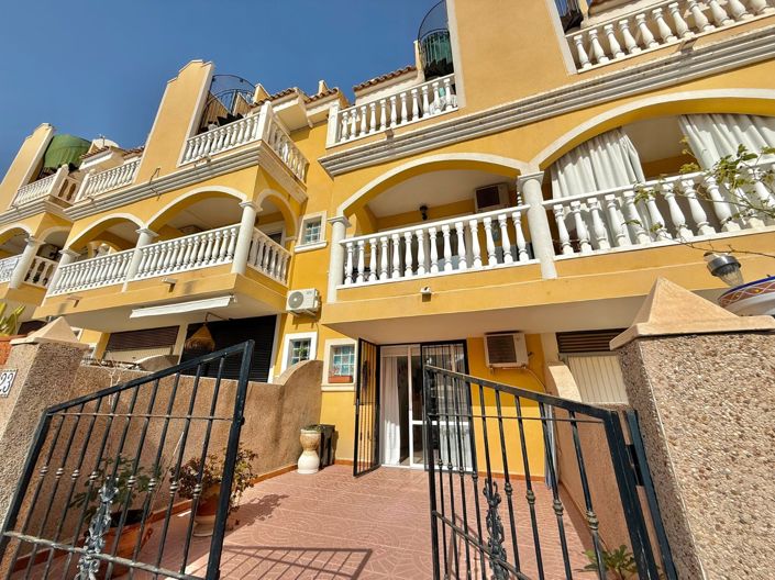 Image No.1-2 Bed Townhouse for sale