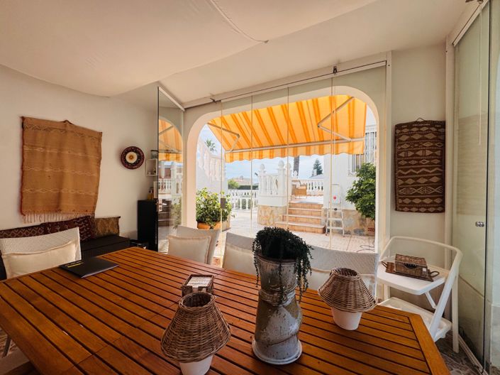 Image No.9-3 Bed Villa for sale