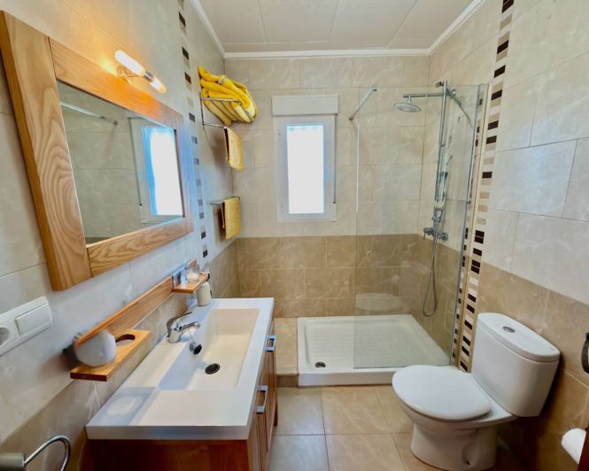 Image No.14-4 Bed Villa for sale