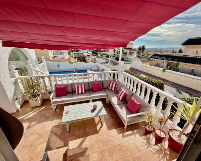 Image No.27-4 Bed Villa for sale