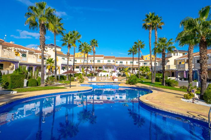 Image No.44-3 Bed House for sale