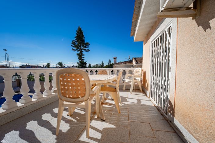 Image No.43-3 Bed Villa for sale