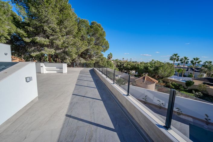 Image No.21-4 Bed Villa for sale