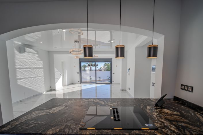 Image No.46-4 Bed Villa for sale