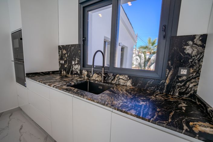 Image No.47-4 Bed Villa for sale