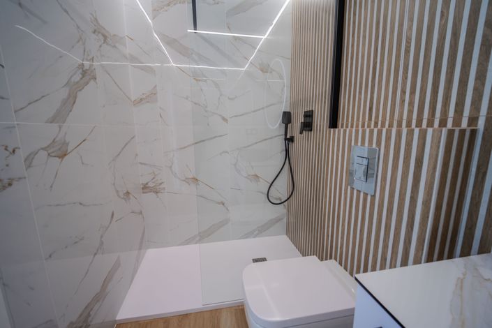 Image No.52-4 Bed Villa for sale