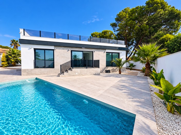 Image No.6-4 Bed Villa for sale