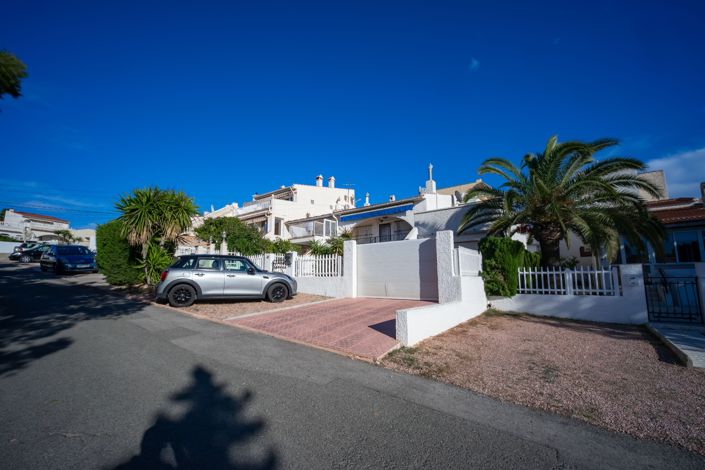 Image No.43-2 Bed Bungalow for sale