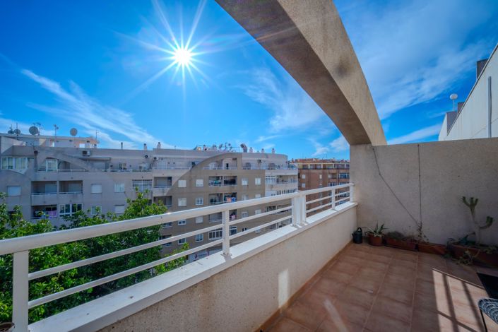 Image No.29-2 Bed Apartment for sale