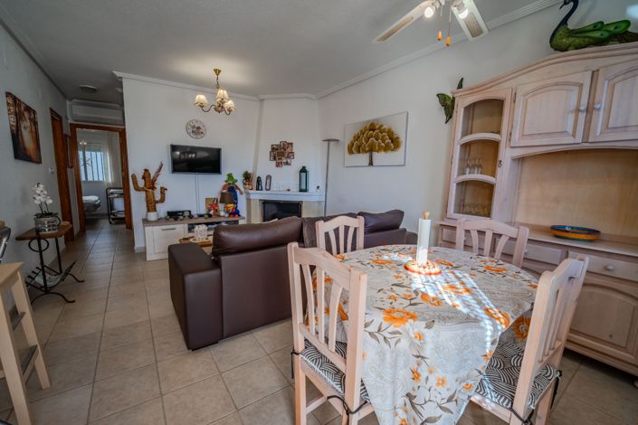 Image No.6-3 Bed Townhouse for sale