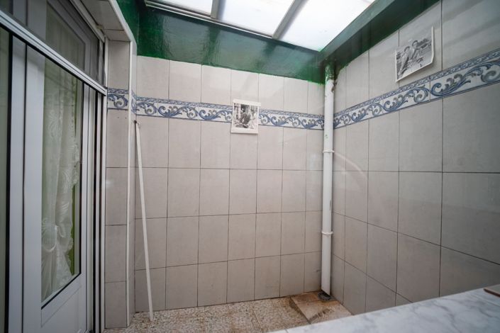 Image No.28-2 Bed Bungalow for sale