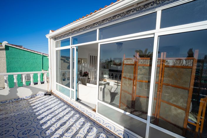 Image No.47-2 Bed Bungalow for sale