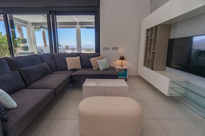 Image No.17-4 Bed Villa for sale