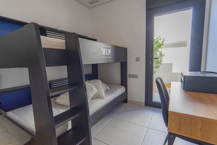 Image No.29-4 Bed Villa for sale