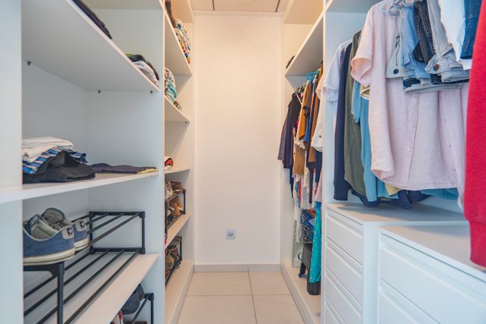 Image No.36-4 Bed Villa for sale