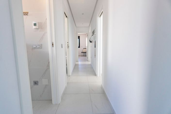 Image No.59-4 Bed Villa for sale