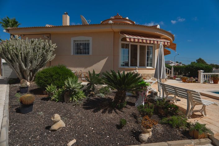 Image No.14-4 Bed Villa for sale