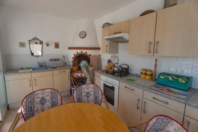 o1j6sc22l01fbm15is1k111esthmn4g