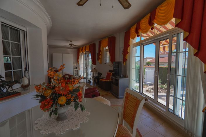 Image No.30-4 Bed Villa for sale