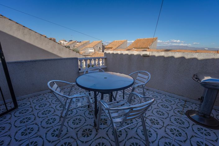 Image No.29-3 Bed Villa for sale