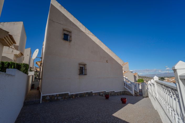 Image No.43-3 Bed Villa for sale