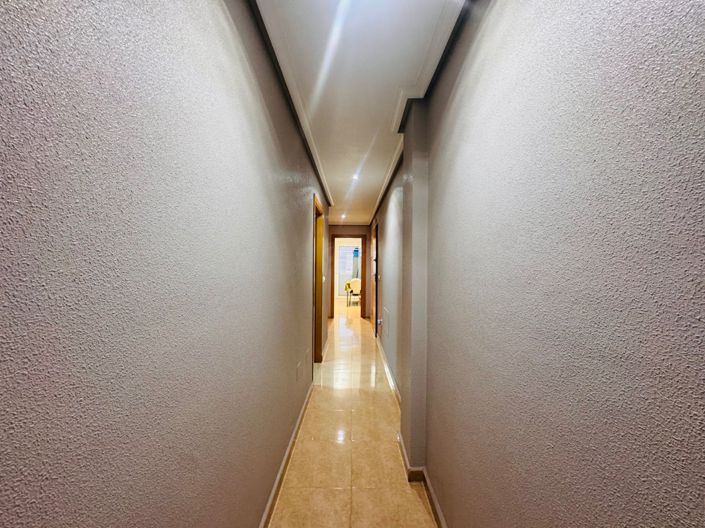 Image No.12-3 Bed Apartment for sale