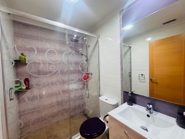 Image No.14-3 Bed Apartment for sale