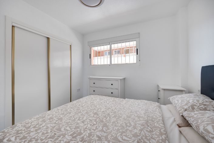 Image No.19-2 Bed Apartment for sale