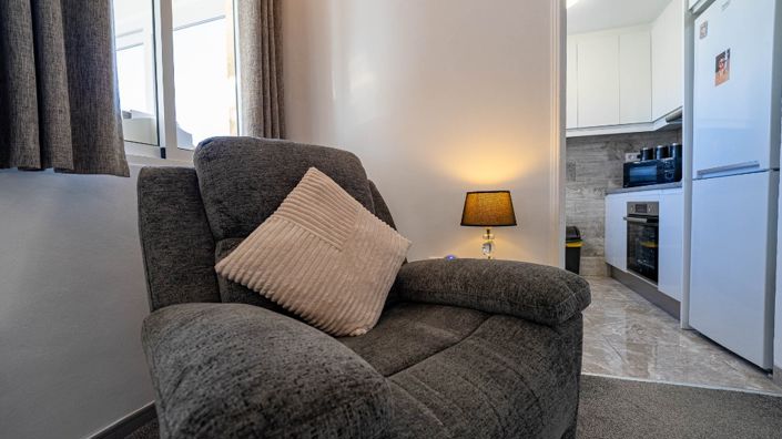 Image No.18-2 Bed Villa for sale