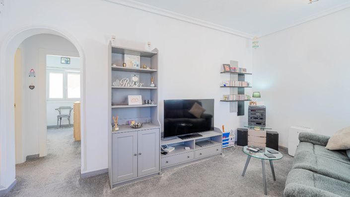 Image No.2-2 Bed Villa for sale