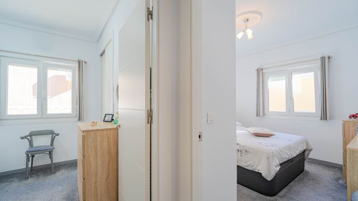 Image No.26-2 Bed Villa for sale