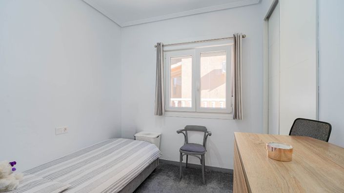 Image No.28-2 Bed Villa for sale