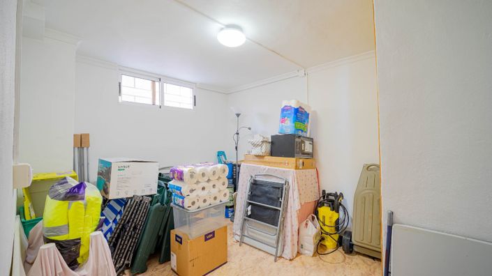 Image No.40-2 Bed Villa for sale