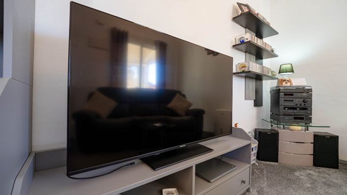 Image No.6-2 Bed Villa for sale