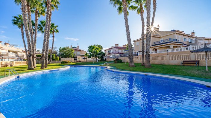 Image No.30-1 Bed Apartment for sale