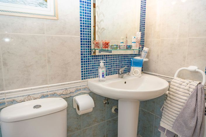 Image No.18-3 Bed Villa for sale