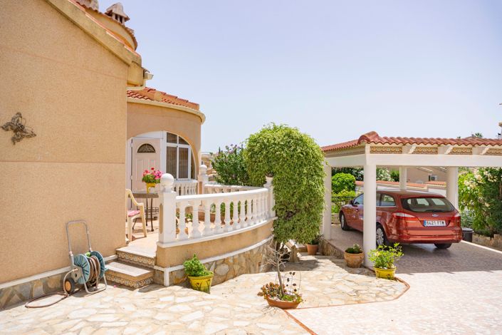 Image No.26-3 Bed Villa for sale