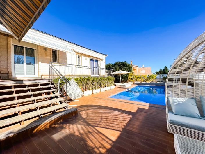 Image No.42-5 Bed Villa for sale