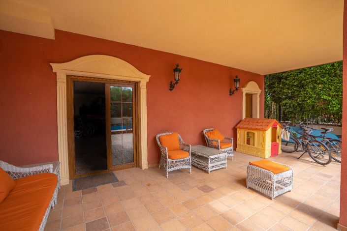 Image No.18-7 Bed Villa for sale