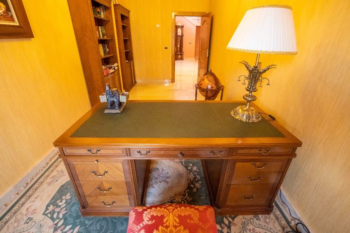 Image No.24-7 Bed Villa for sale