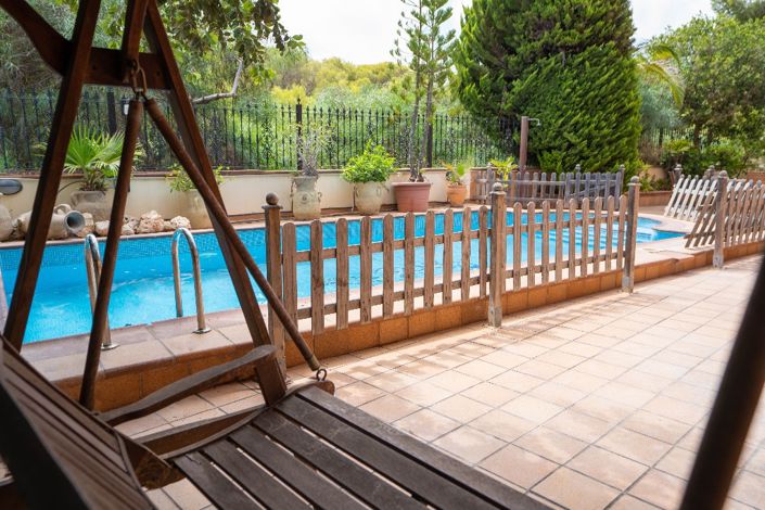 Image No.48-7 Bed Villa for sale