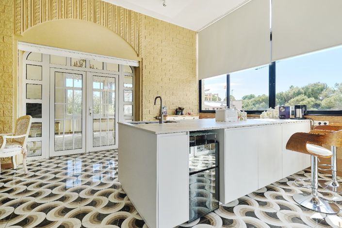 Image No.4-4 Bed Villa for sale