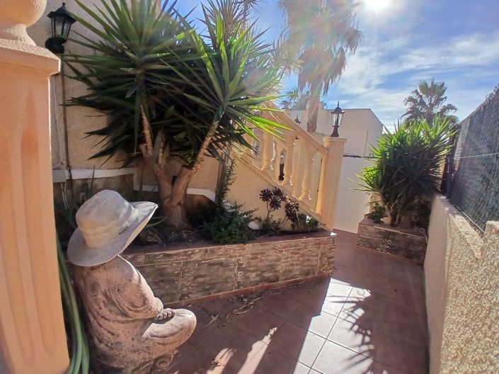 Image No.20-3 Bed Villa for sale