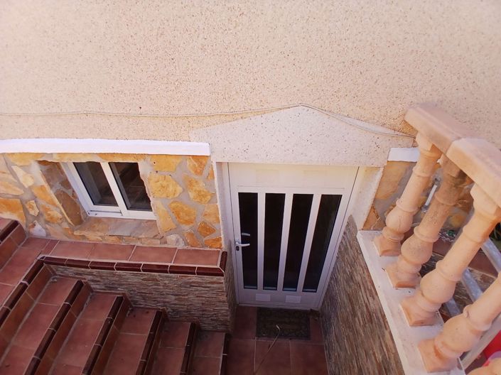 Image No.21-3 Bed Villa for sale