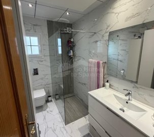 o1jfbaf010fve1kisuta9bfido2d